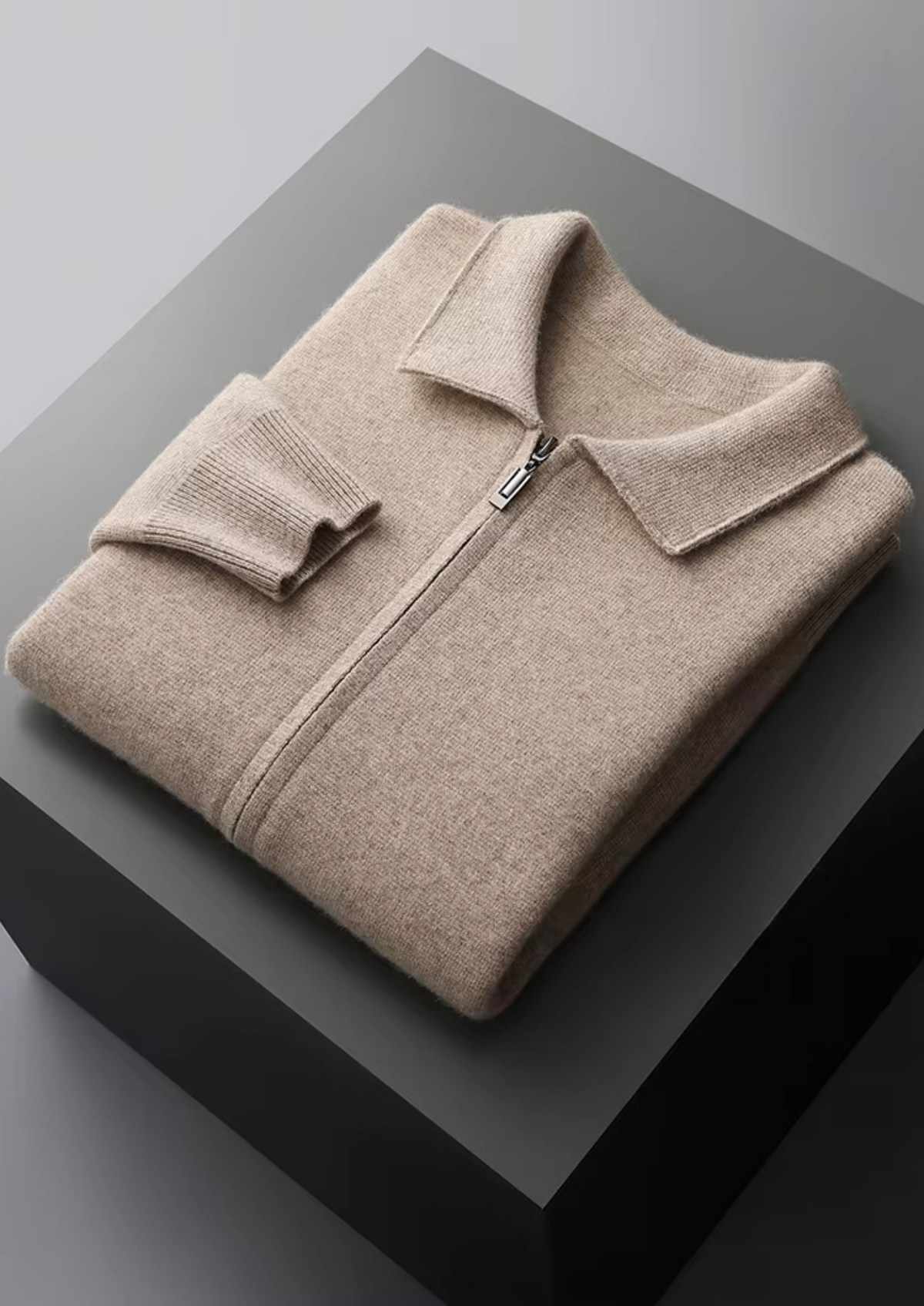 Pure Extra-Fine Merino Wool Zip Polo Cardigan | Auremmont