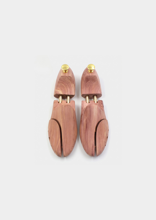 Cedar Shoe Trees | Auremmont