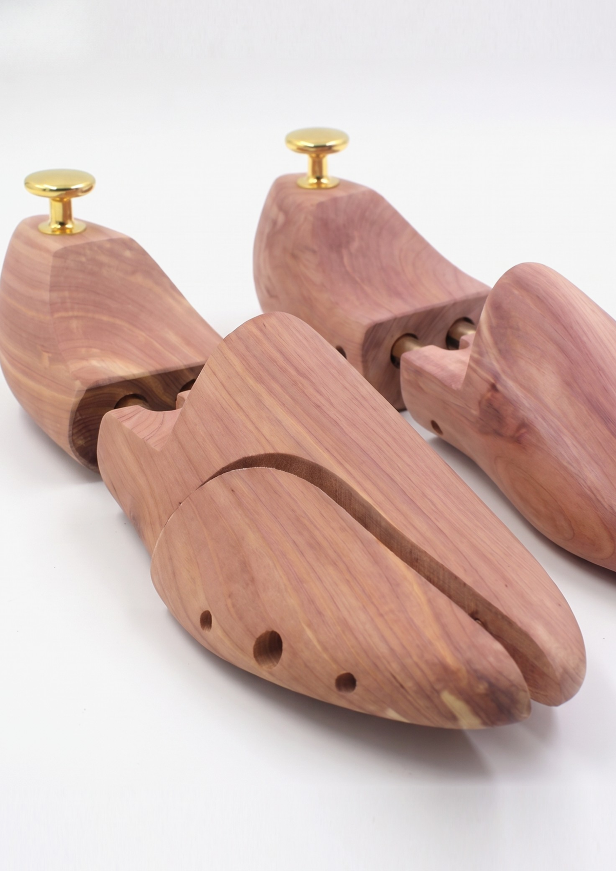 Cedar Shoe Trees | Auremmont