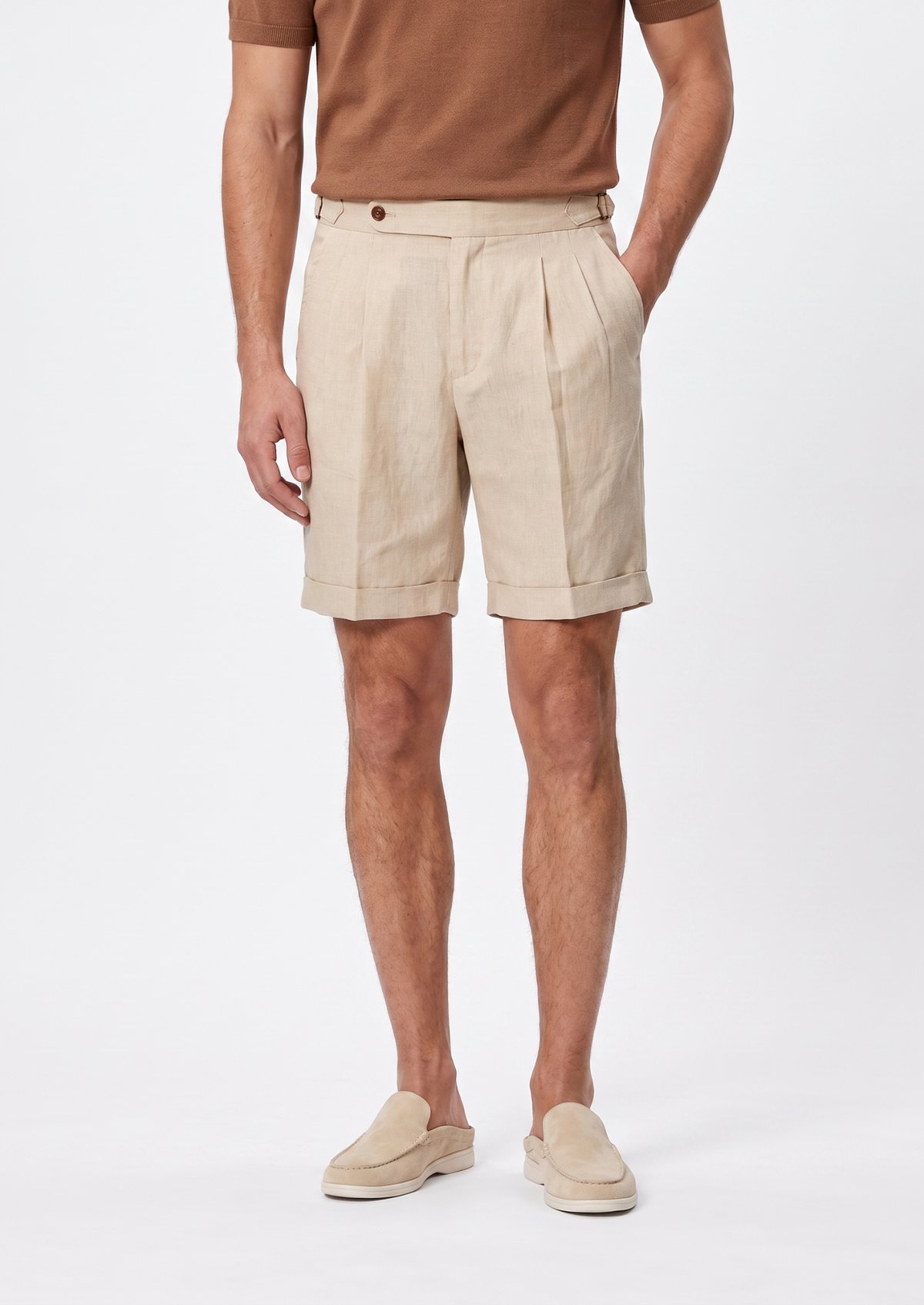 Sand Pleated Linen Seaside Shorts | Auremmont