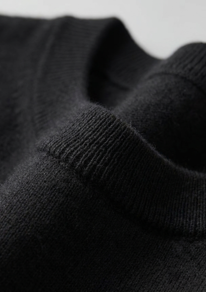 Premium Cashmere Classic Crewneck T-Shirt - Black | Auremmont