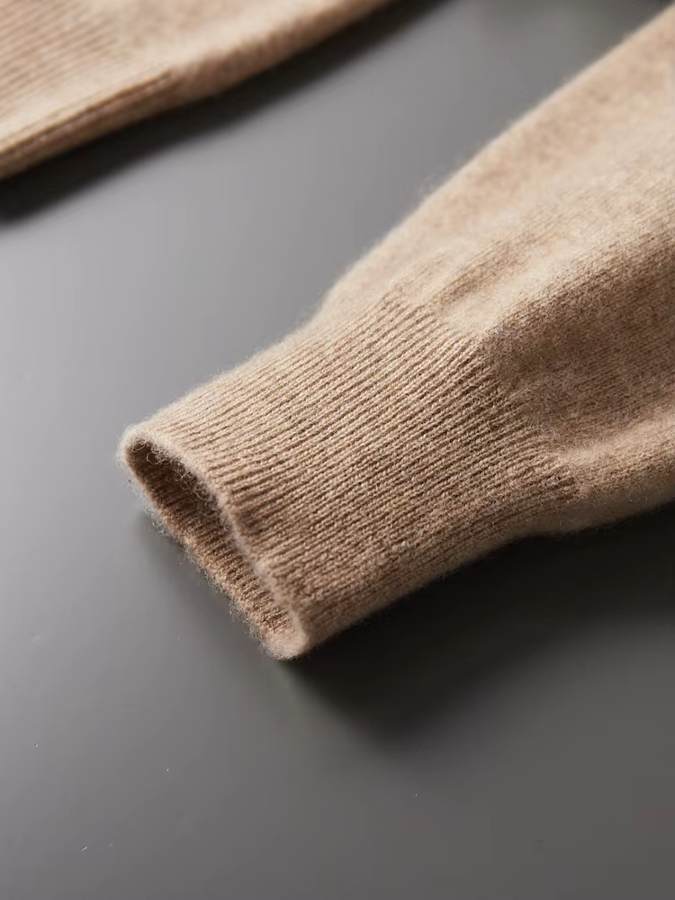 Pure Extra-Fine Merino Wool Beige Leisure Hoodie | Auremmont