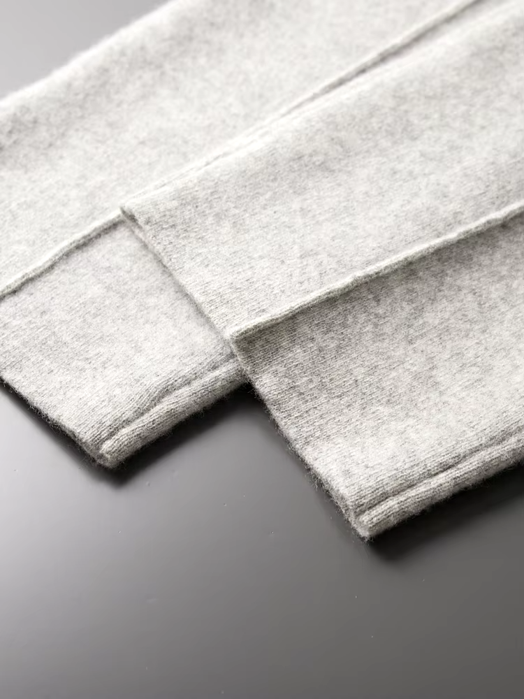 Pure Extra-Fine Merino Wool Leisure Trousers | Auremmont