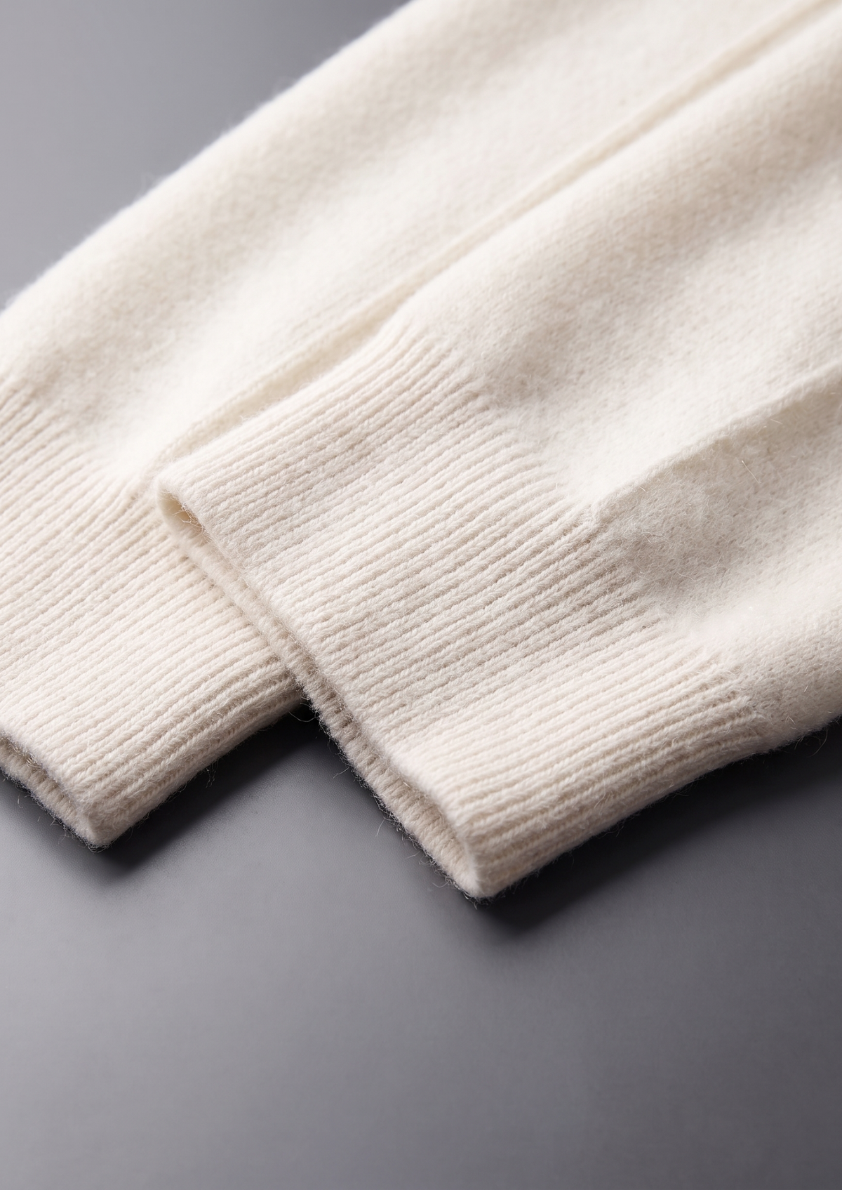 Pure Extra-Fine Merino Wool Cream White Luzzo Set | Auremmont